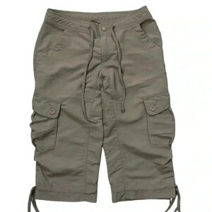 THE NORTH FACE Khaki Paramount Propel Capri Cargo Pants